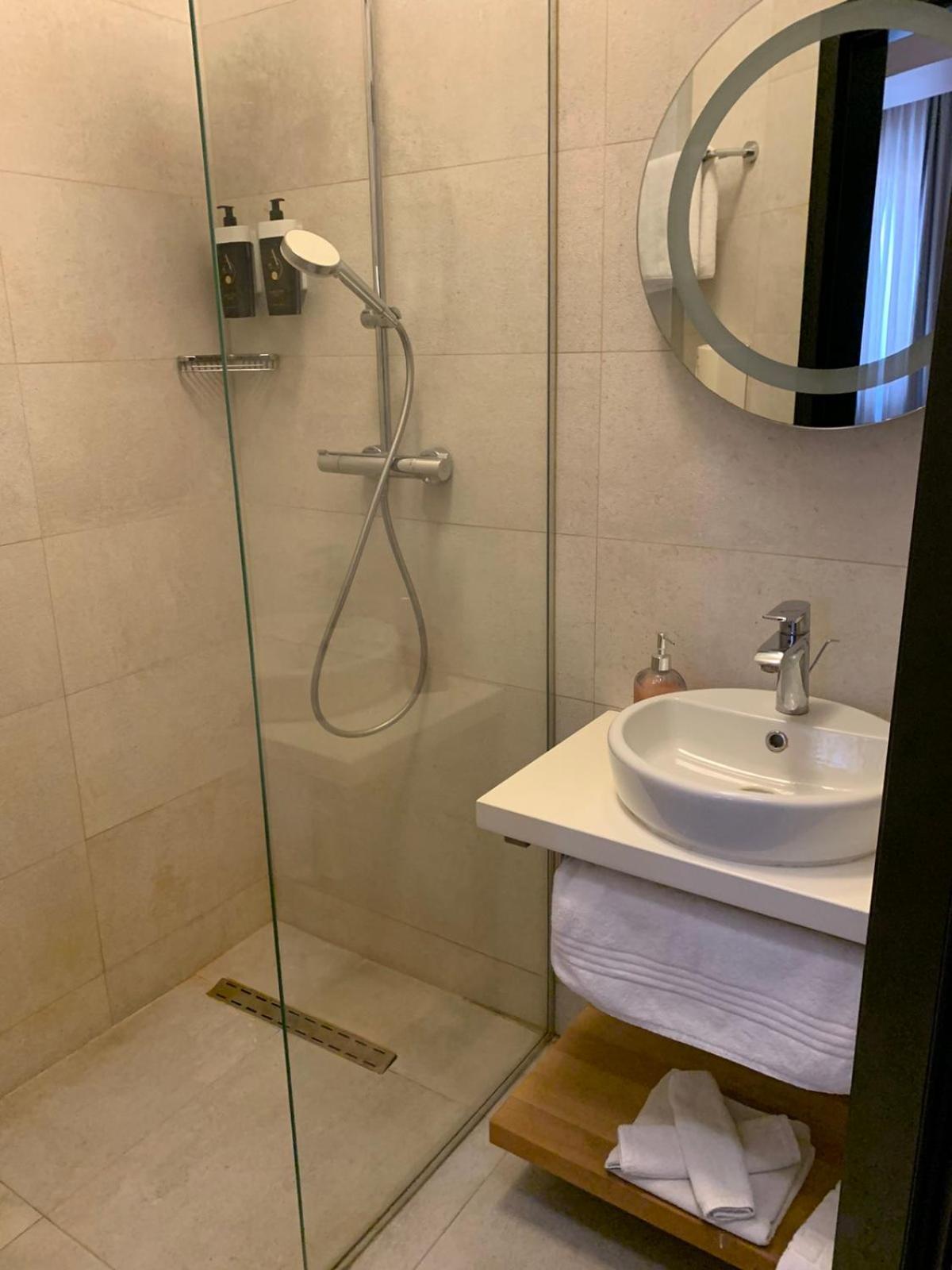 Hotel Balkan Centar Биелина Екстериор снимка
